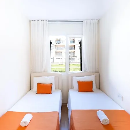 شقة Montana With Private Pool Vokolidha